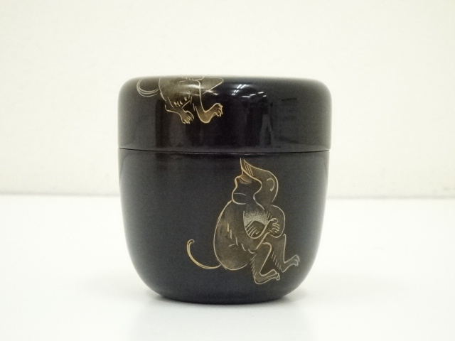 茶道具　越前蒔絵師　宮田宗景作　唐松蒔絵　中棗　共箱　V　R5280 道具 ] - 道具 宮田宗景造 三猿蒔絵中棗（共箱） | ネット